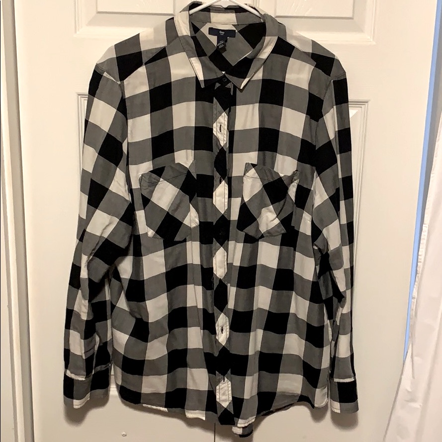 Cute Gap Plaid Button Down.